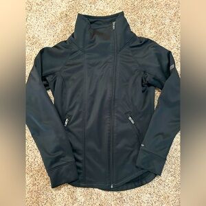Avalanche zip up weather shield
